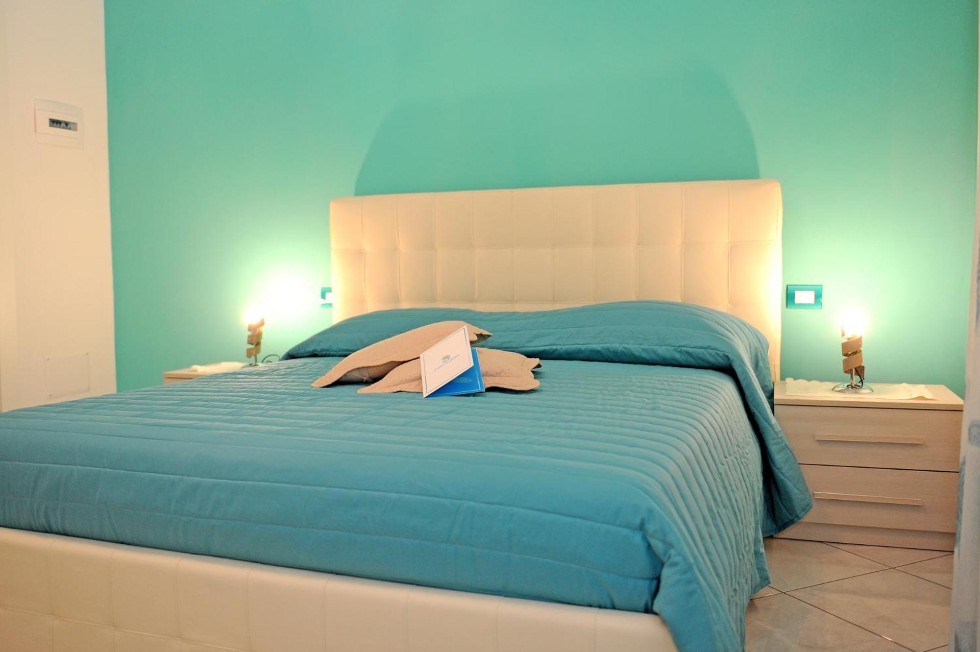 L'Isola Del Postino Rooms Procida Eksteriør billede